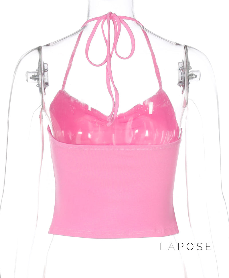 Well Tailored Top with a Graceful Silhouette