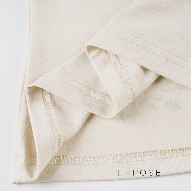 Well Tailored Top with a Graceful Silhouette