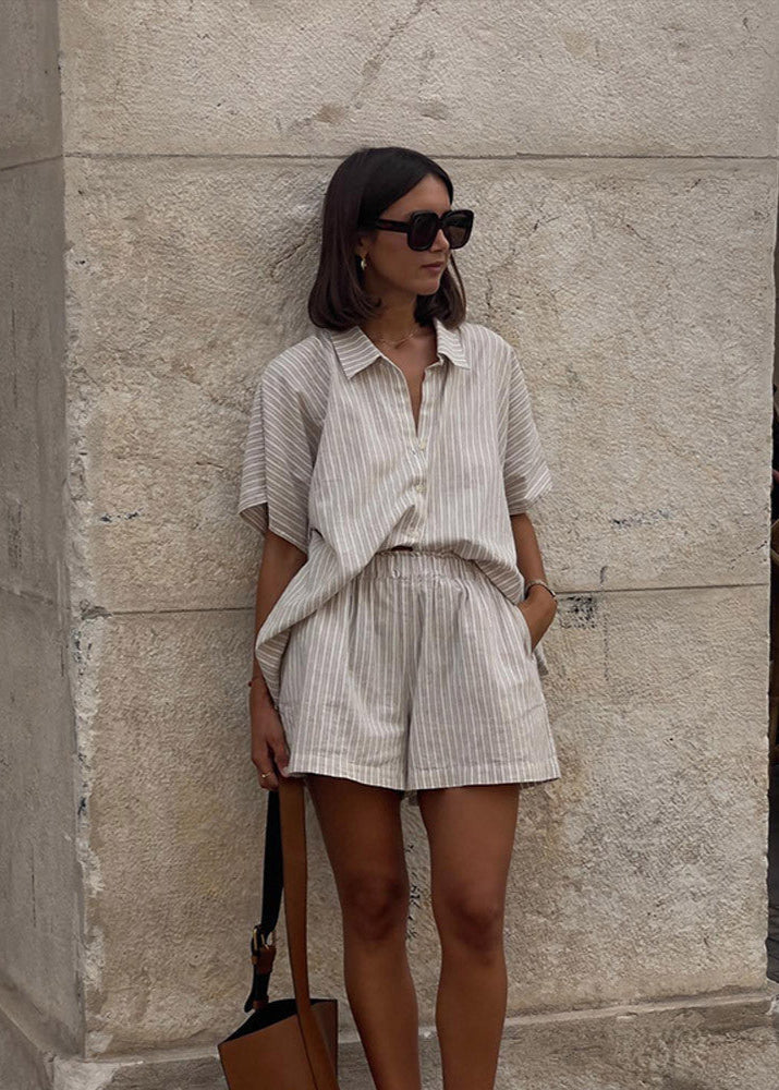 Effortlessly Elegant Garment with a Timeless Design