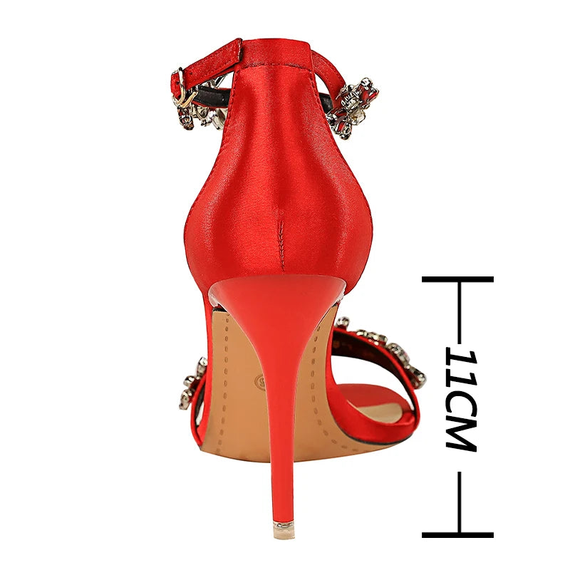 Classic Vintage & Enduringly Stylish Sandals