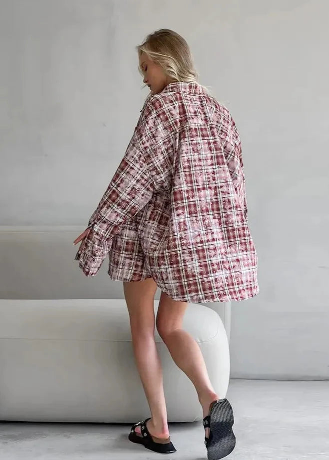 Effortlessly Elegant Shirt with a Timeless Design