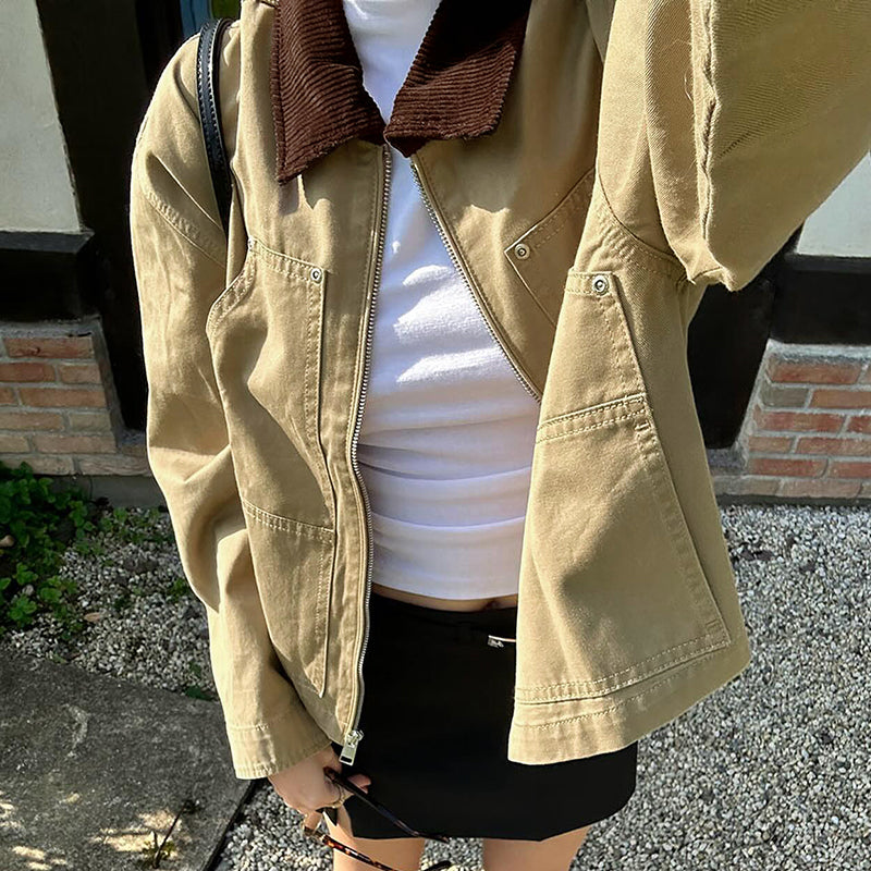 Elegantly Styled Jacket for Everyday Wear
