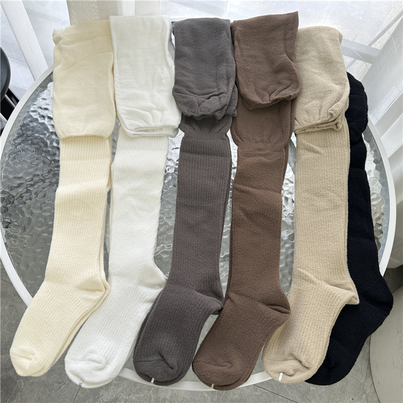 Sophisticated Garment with a Clean Classic Look