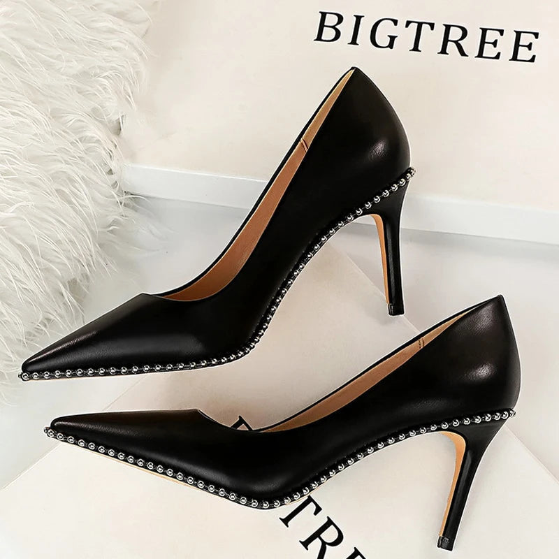 Classic Vintage & Enduringly Stylish Heels