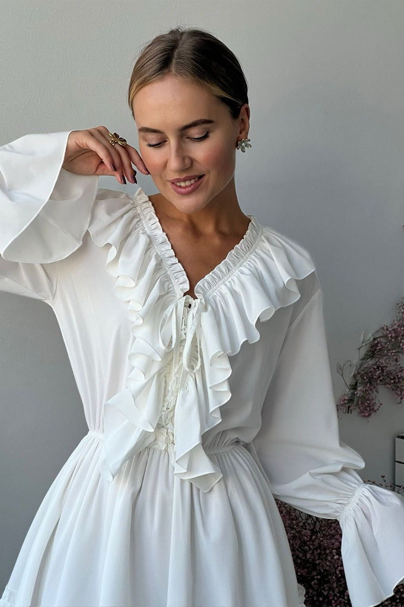 Polished Dress with an Effortless Classic Look