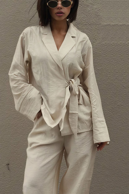 Classic Vintage Cardigan with a Flattering Fit