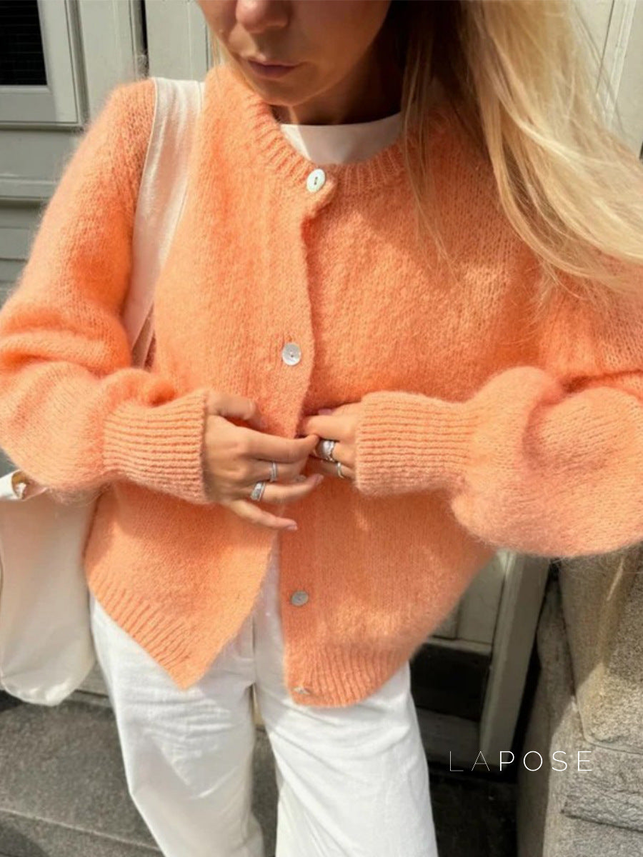 Elegantly Styled Cardigan for Everyday Wear