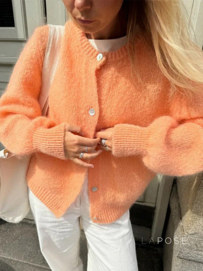 Elegantly Styled Cardigan for Everyday Wear