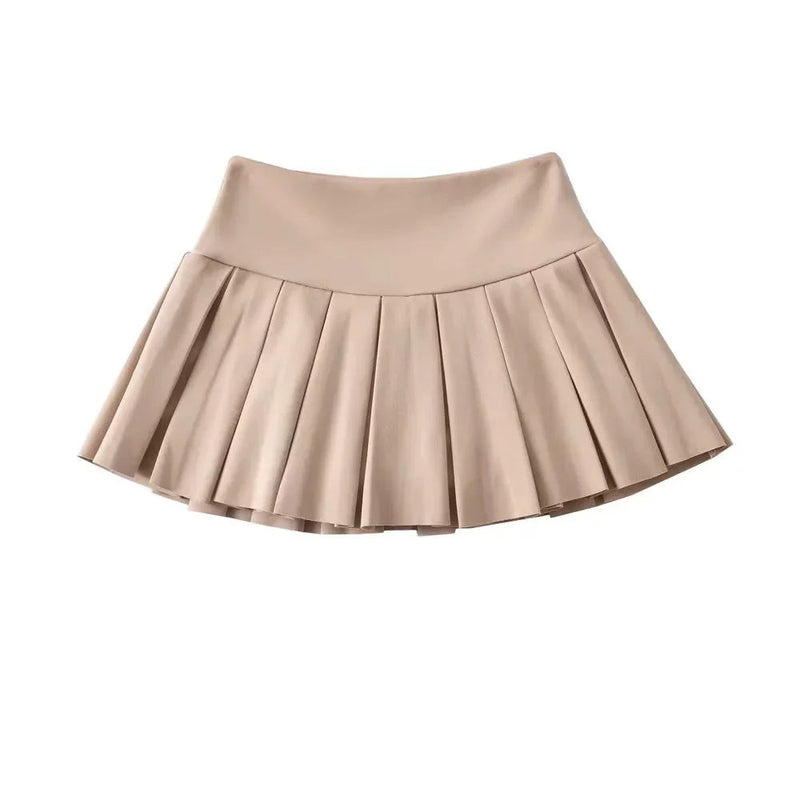 Well Tailored Garment with a Graceful Silhouette