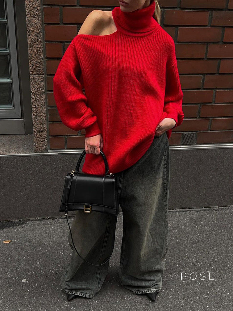 Well Tailored Sweater with a Graceful Silhouette