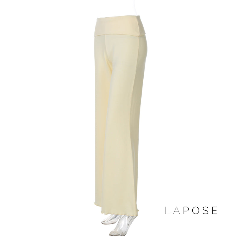 Elegantly Styled Pants for Everyday Wear