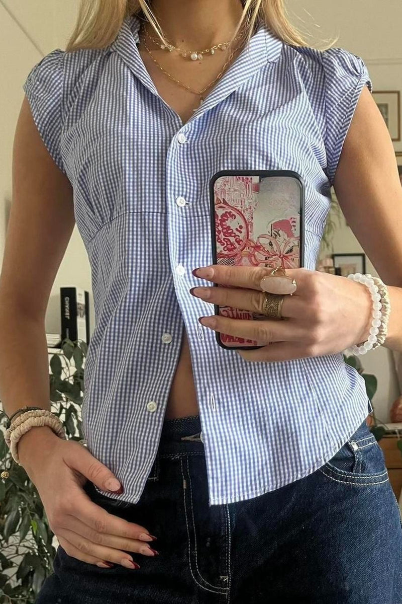 Gracefully Styled Blouse for Any Occasion