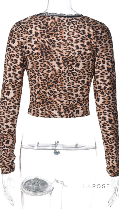 Beautifully Finished Cardigan in a Timeless Design