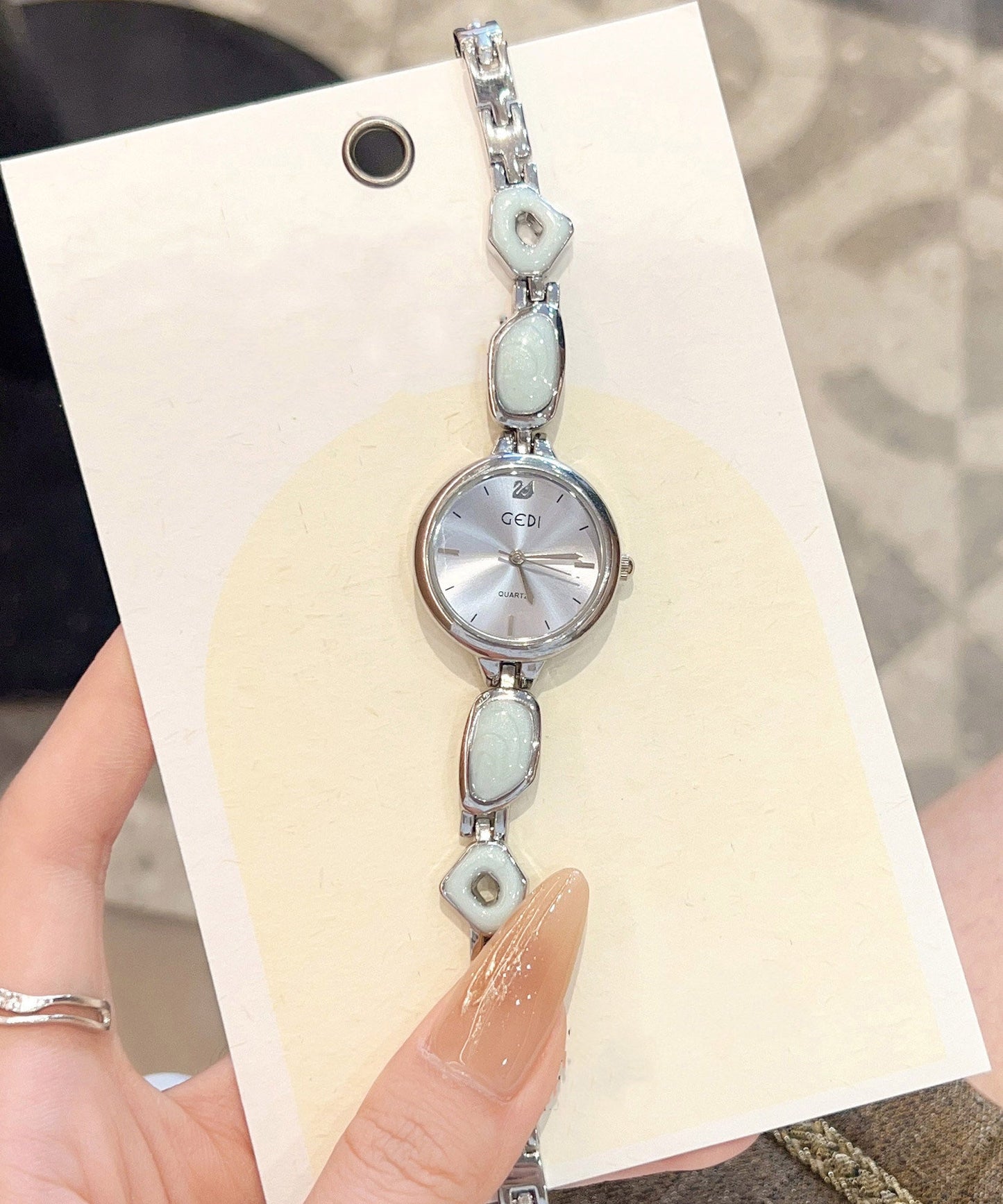 Fine White Alloy Waterproof Quartz Movement Watches