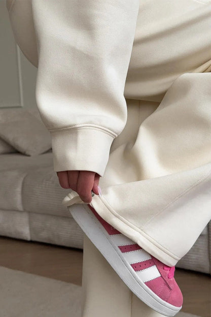 Sophisticated Pants with a Clean Classic Look
