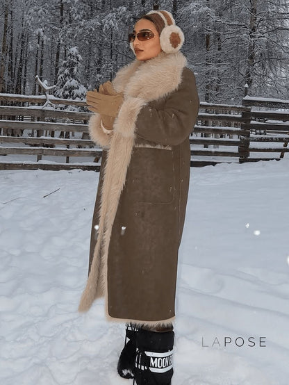 Beautifully Finished Coat in a Timeless Design