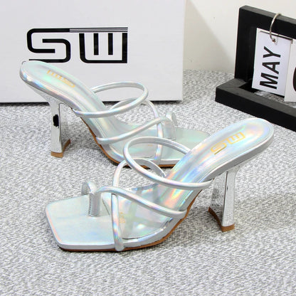Well Tailored Sandals with a Graceful Silhouette