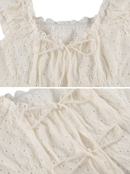 Sophisticated Blouse with a Clean Classic Look
