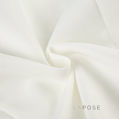 Effortlessly Elegant Blouse with a Timeless Design