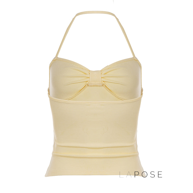 Effortlessly Elegant Top with a Timeless Design