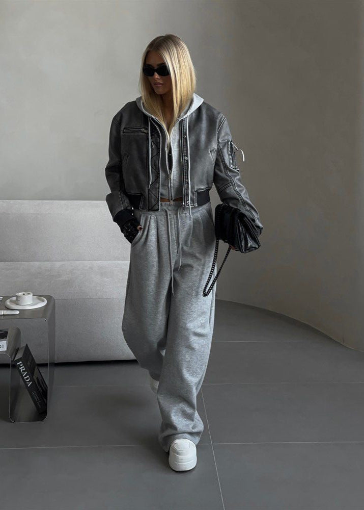 Classic Vintage Pants with a Flattering Fit