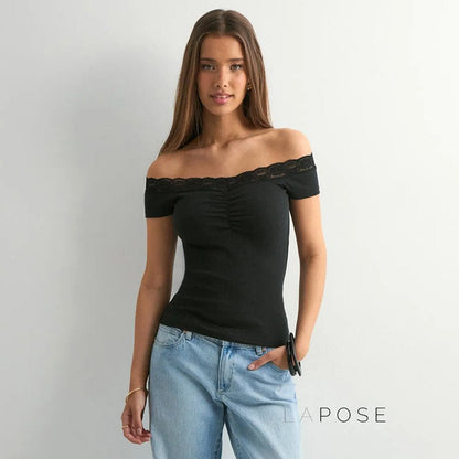 Beautifully Finished Top in a Timeless Design