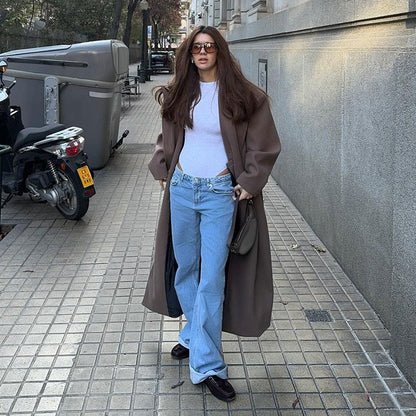 Sophisticated Coat with a Clean Classic Look