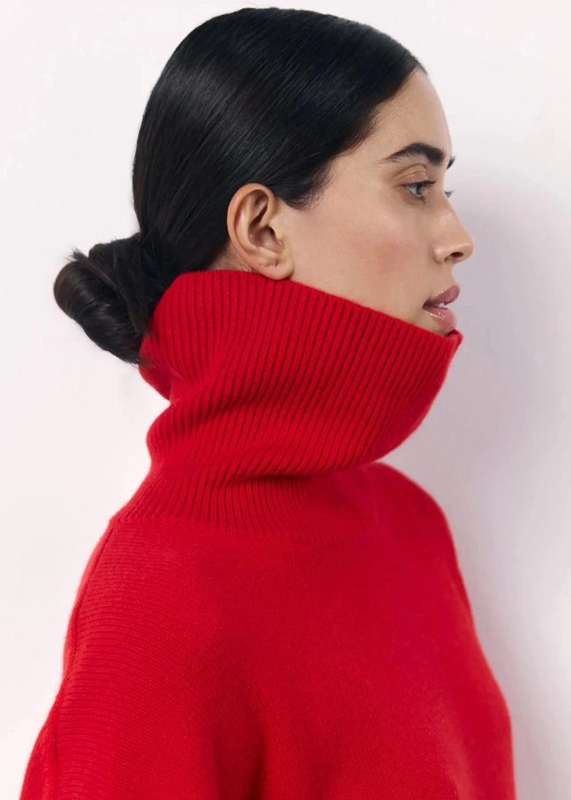Beautifully Crafted Sweater in a Classic Style