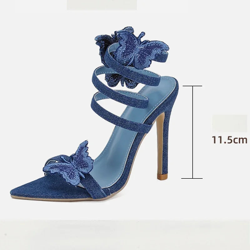 Effortlessly Elegant Heels with a Timeless Design
