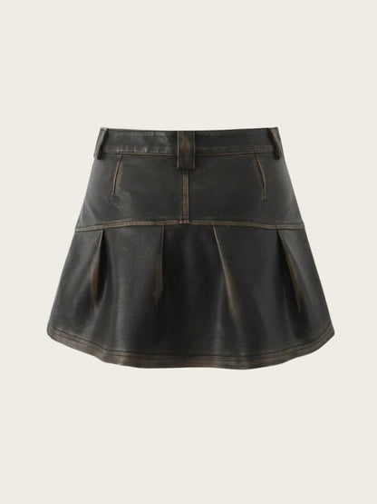Effortlessly Elegant Garment with a Timeless Design