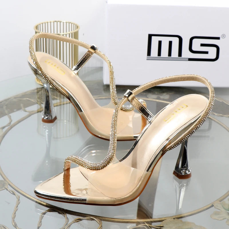 Classic Vintage Sandals with a Flattering Fit