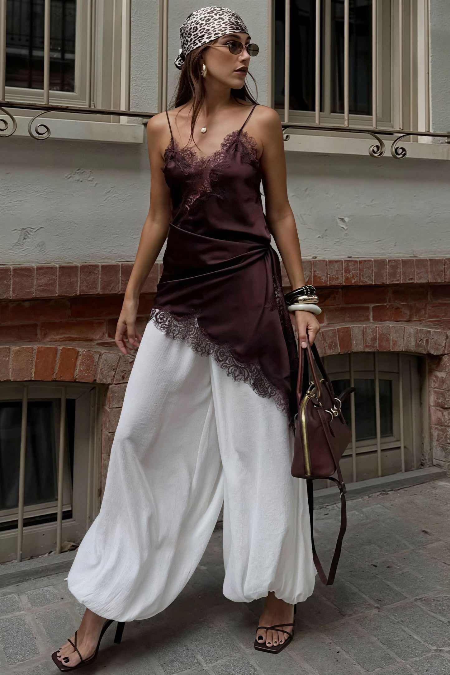 Effortlessly Elegant Top with a Timeless Design