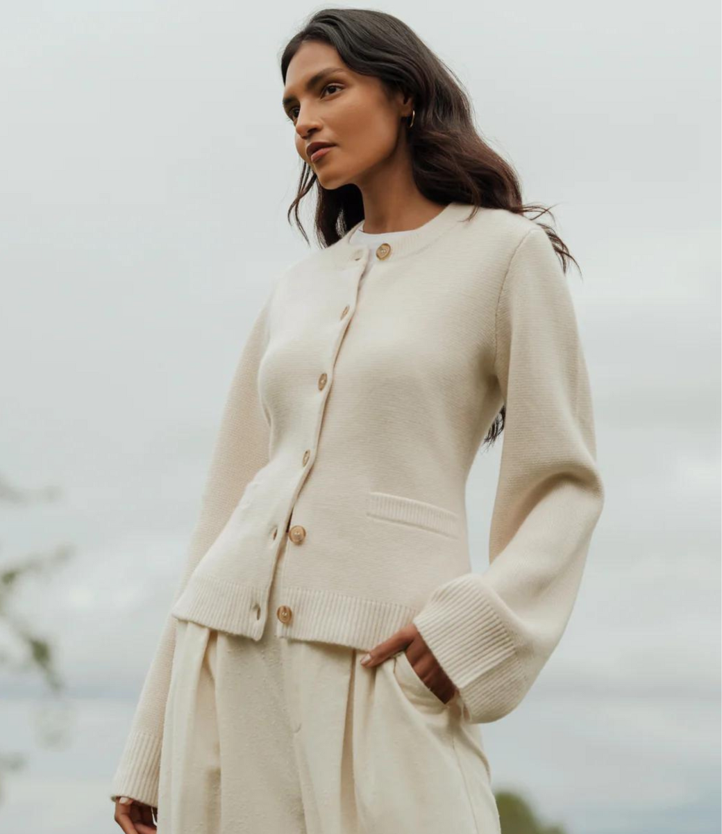 Gracefully Styled Cardigan for Any Occasion
