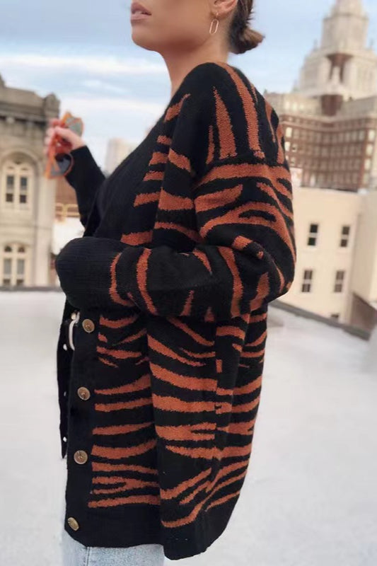 Gracefully Designed Cardigan