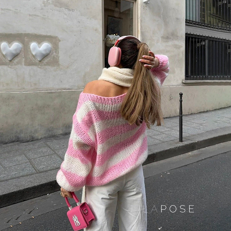Well Tailored Sweater with a Graceful Silhouette