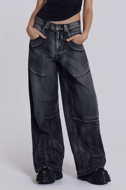 Gracefully Styled Garment for Any Occasion