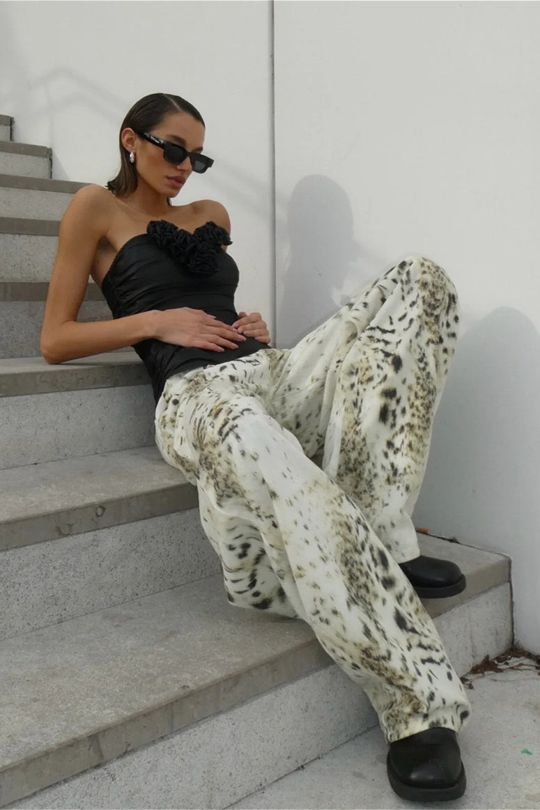 Timeless Vintage Style Garment