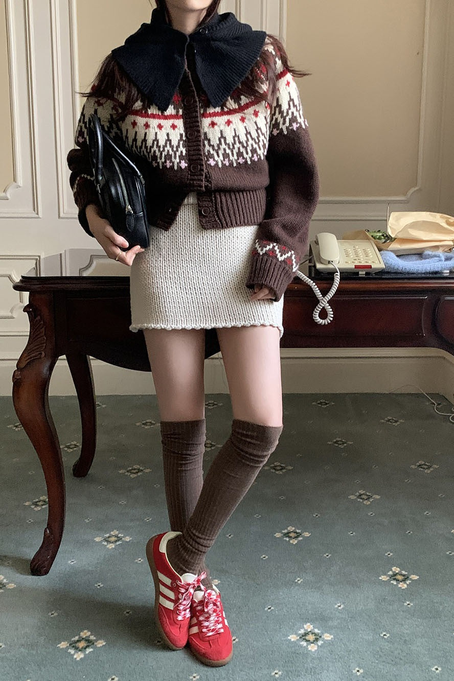 Gracefully Designed Cardigan