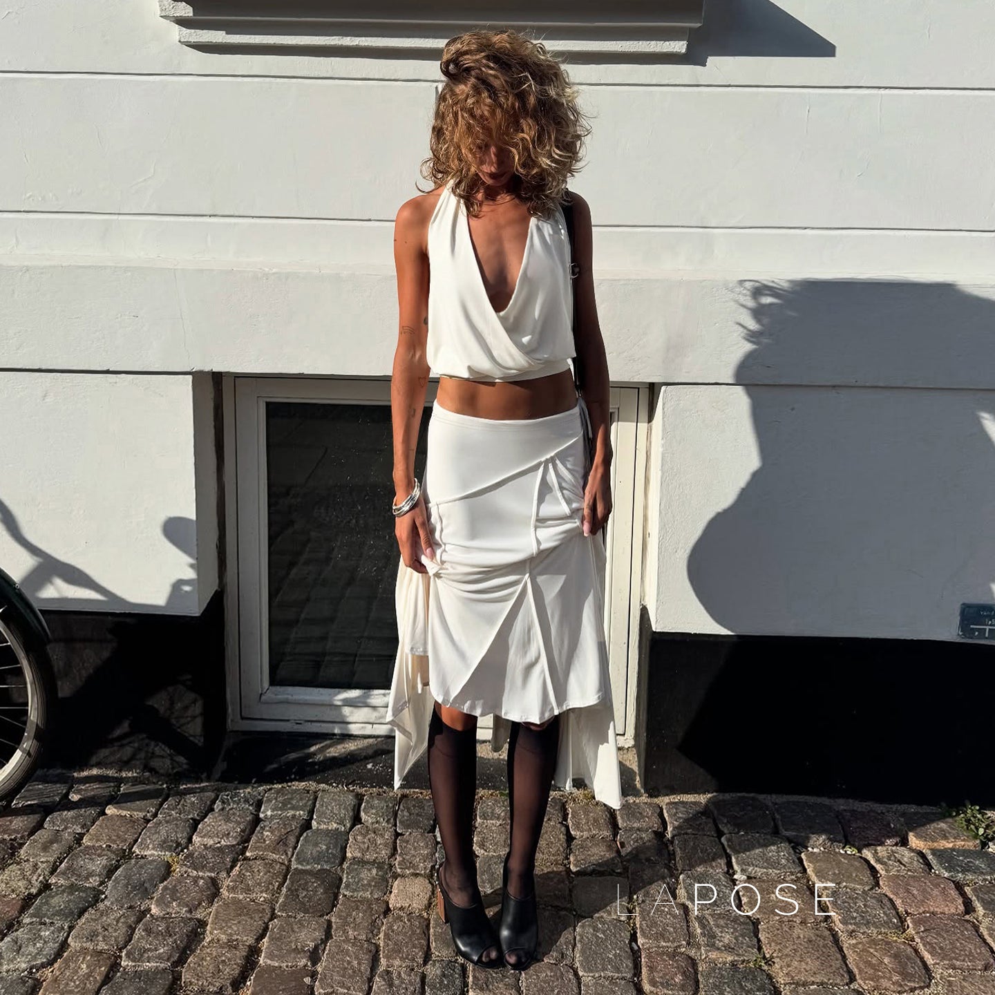 Well Tailored Garment with a Graceful Silhouette