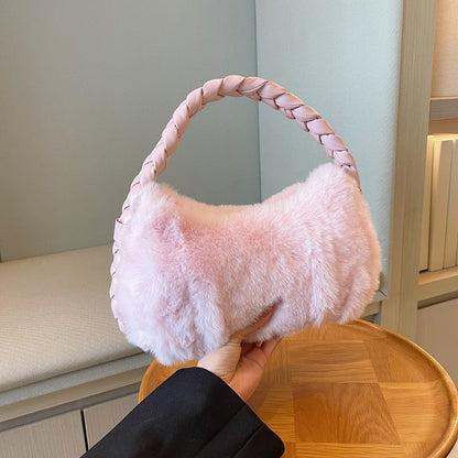 Elegantly Styled Bag for Everyday Wear