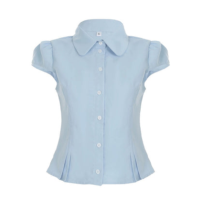 Effortlessly Elegant Blouse with a Timeless Design