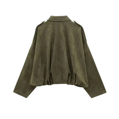 Well Tailored Jacket with a Graceful Silhouette