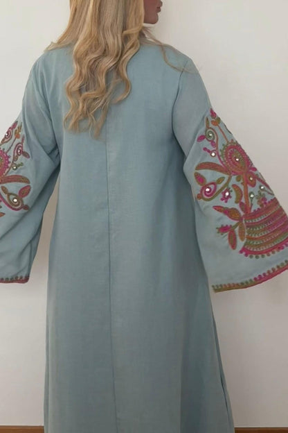 Well Tailored Garment with a Graceful Silhouette