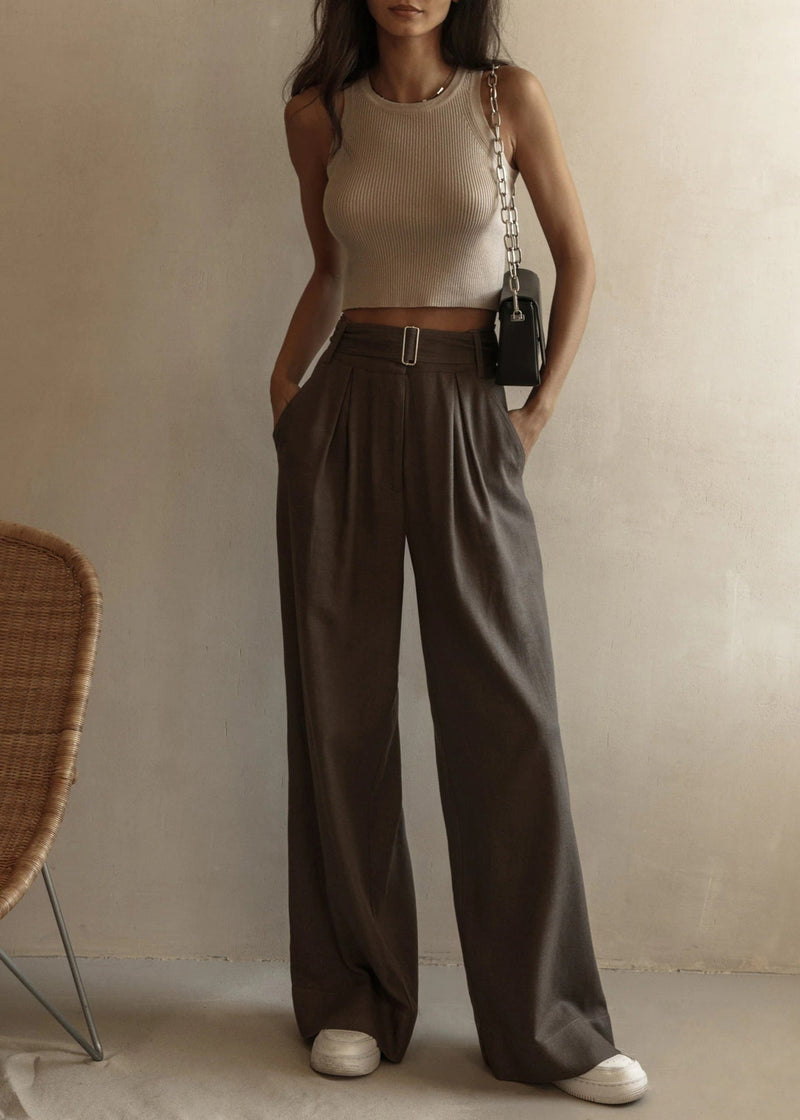 Gracefully Styled Garment for Any Occasion