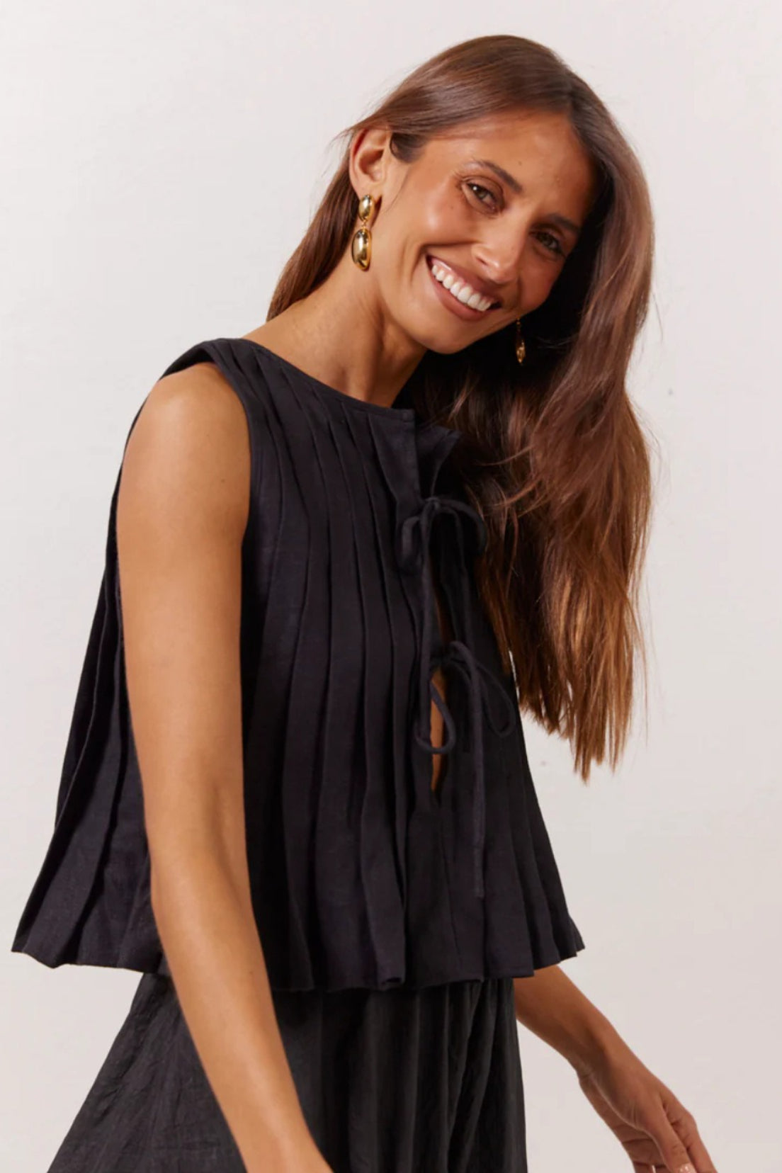 Classic Vintage Shirt with a Flattering Fit