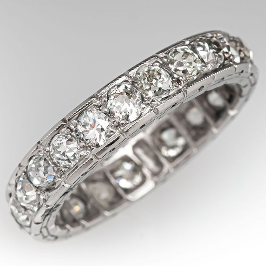 Clasic Zirconia Silver Ring