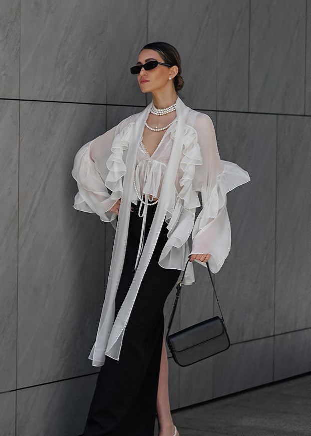 Beautifully Finished Blouse in a Timeless Design