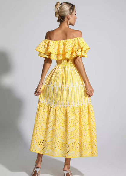 Effortlessly Elegant Dress with a Timeless Design