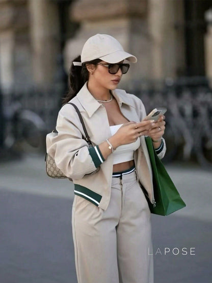 Well Tailored Jacket with a Graceful Silhouette