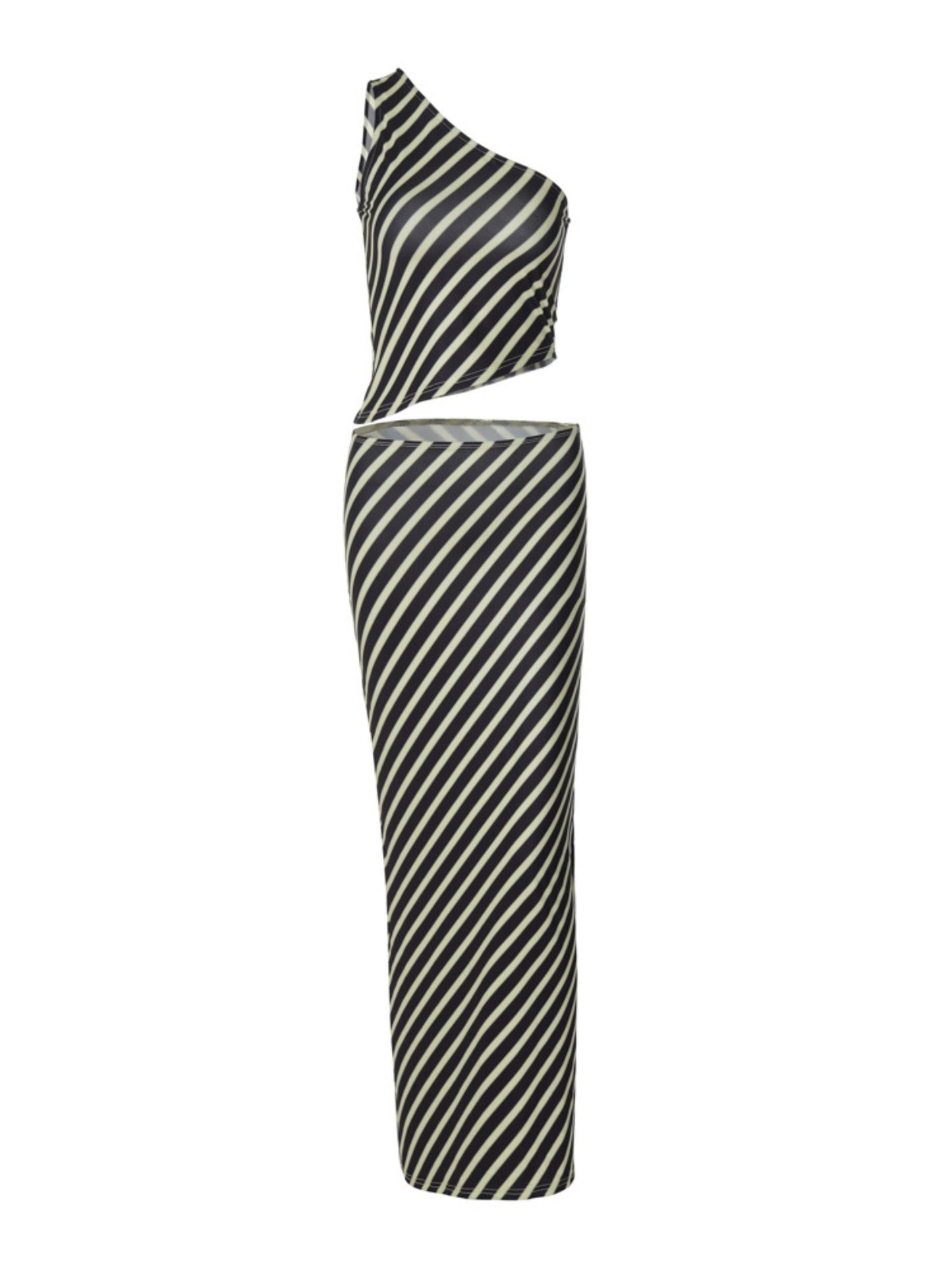 Effortlessly Elegant Garment with a Timeless Design